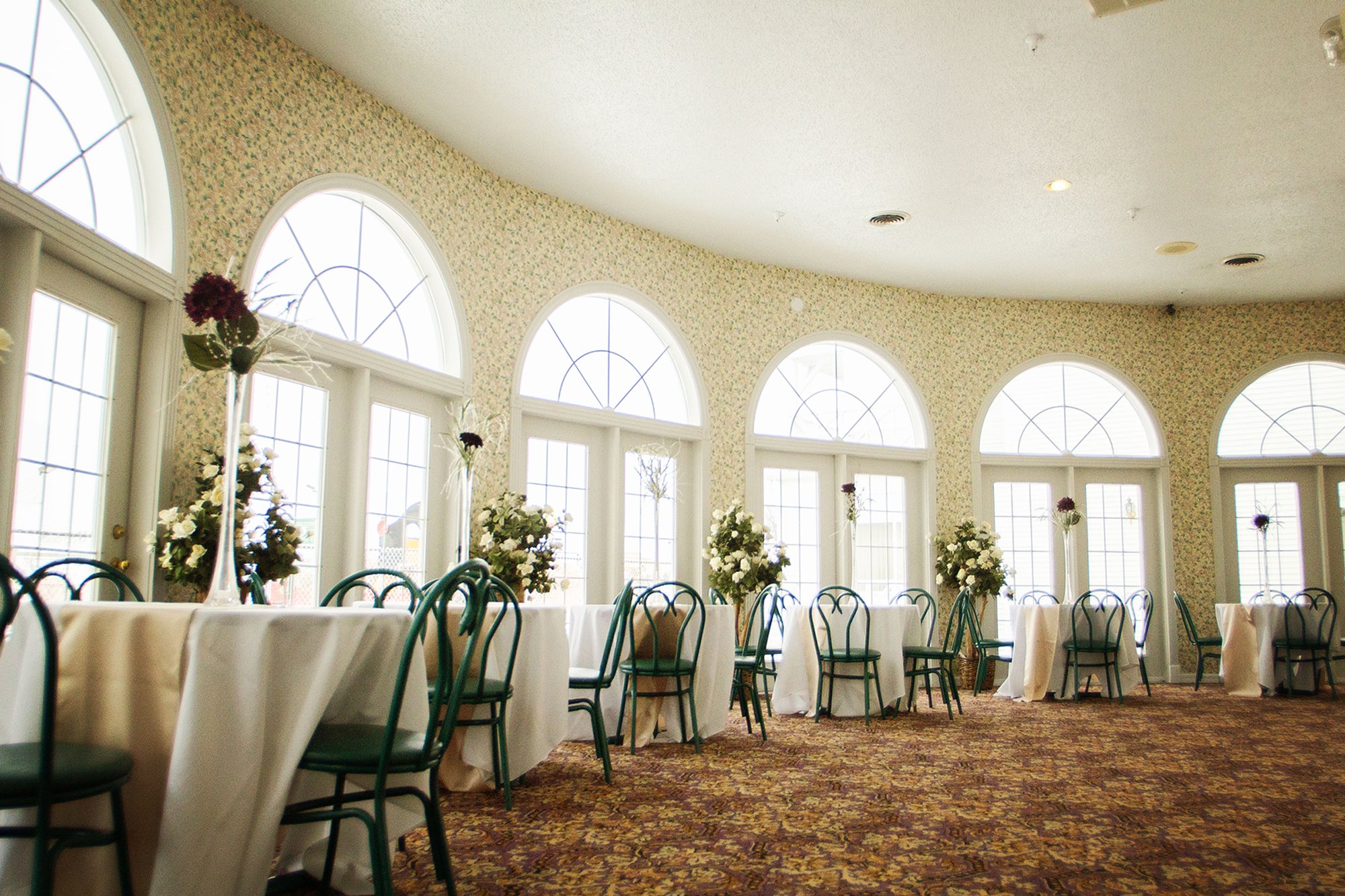 wintergreen conference center has an airy atrium is included with our wisconsin dells wedding venues